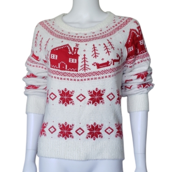 Vintage Sweaters - Vintage Cupcakes Cozy Red and White Winter, Holiday Sweater Women's Size S.